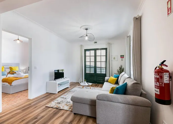 Apartment Crab House 01 By Galmi Machico (Madeira)